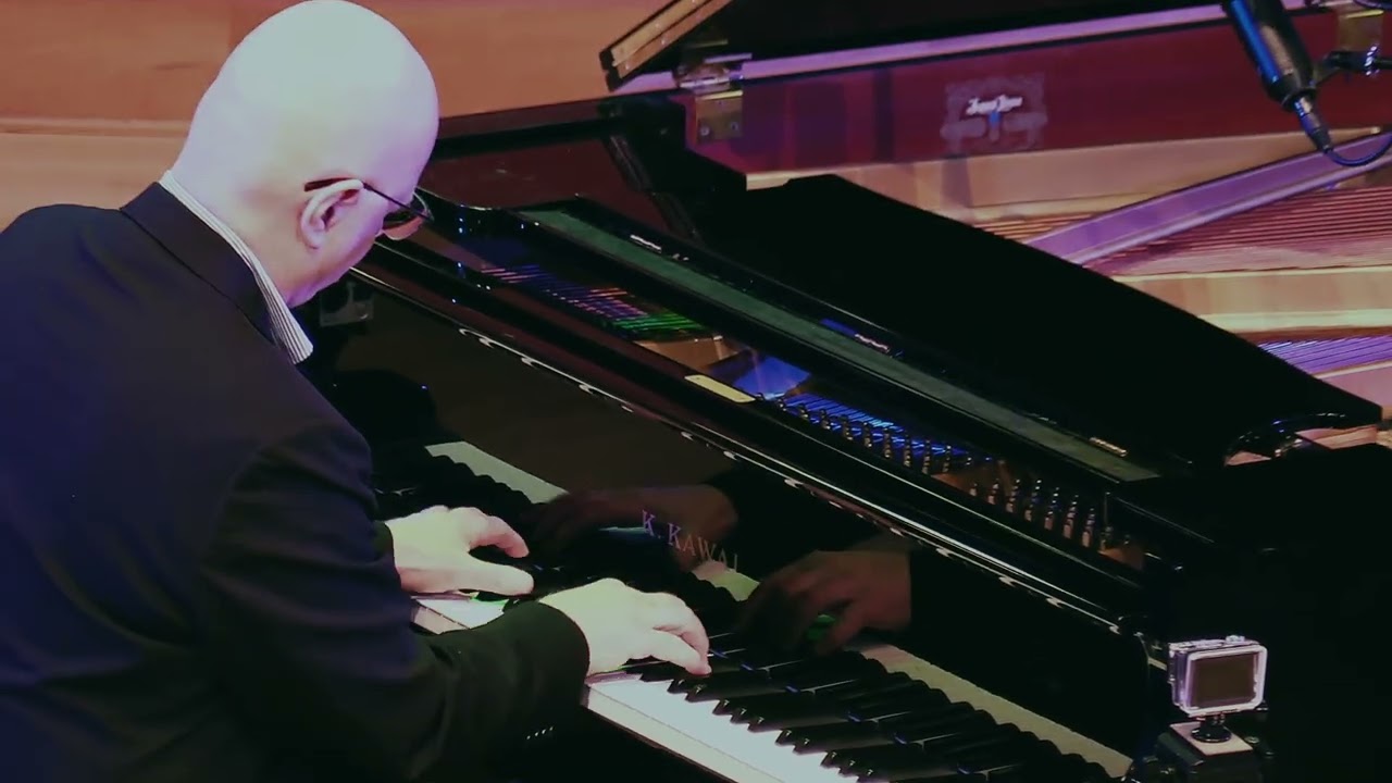 Chris Rutkowski, piano, 