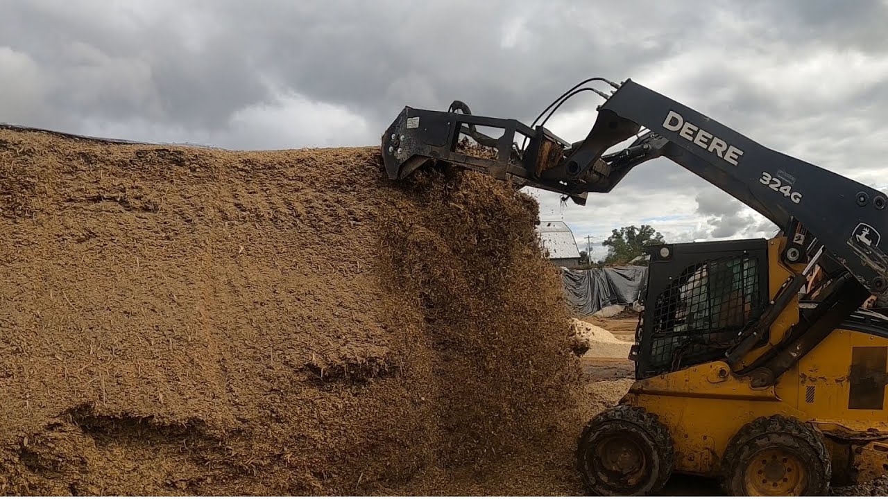 Rainy Day Project- Fix The Berlon Defacer | Dairy Farming In Wisconsin