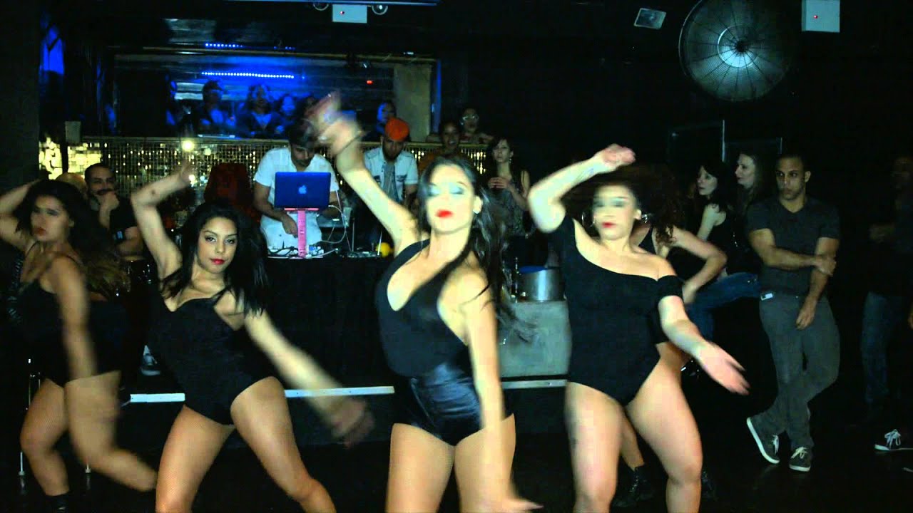 D' COR Dance Co. Performing 