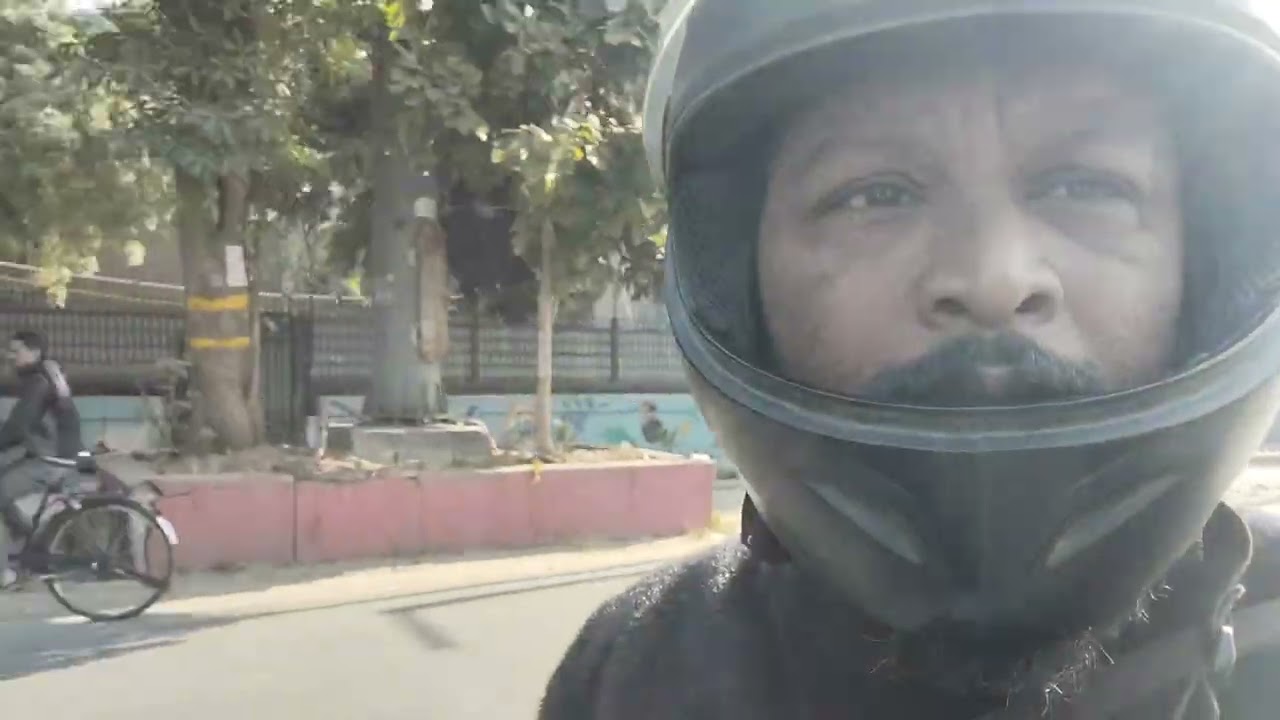 South Delhi se Chandni Chauk ka pura Safar dikhaya jaega#delhi#chandnichauk#😄😄#trending #viralvideo 