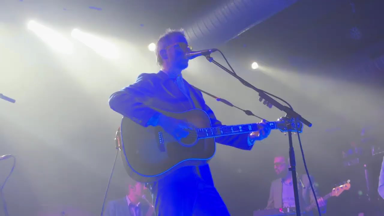 XOEL LOPEZ - Elevarte Caer (Live Sevilla 2025)