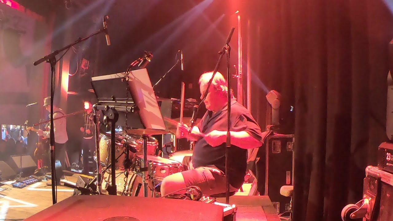 Flaška šede - Silver band