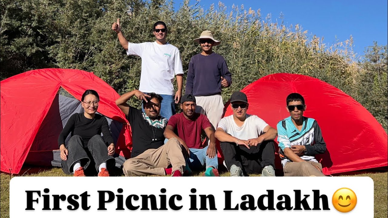 Picnic with our Achos in Ladakh 😊😊#lehladakh #picnic #funtimeswithfriends #leh #friends #food #yt