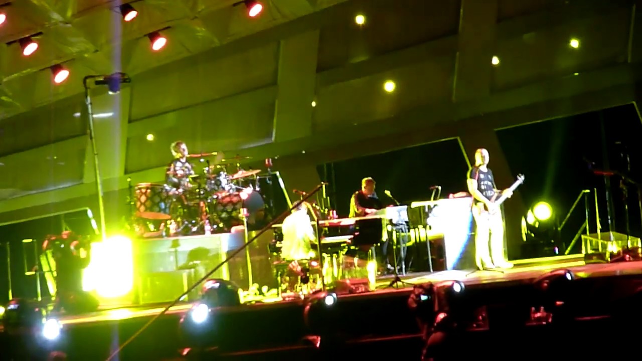 Muse Ruled by Secrecy Wembley Stadium London 11 / 9 / 2010 HD