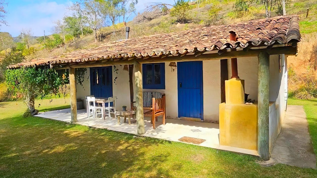 CASINHA de ROÇA RÚSTICA com VARANDA aconchegante