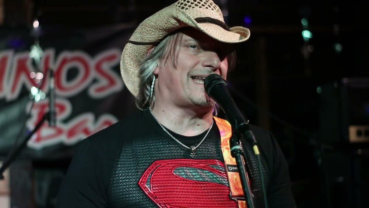 Gabriel Marian, Ex vocalista de Rata Blanca - Ella, PUERTO NATALES, 2025