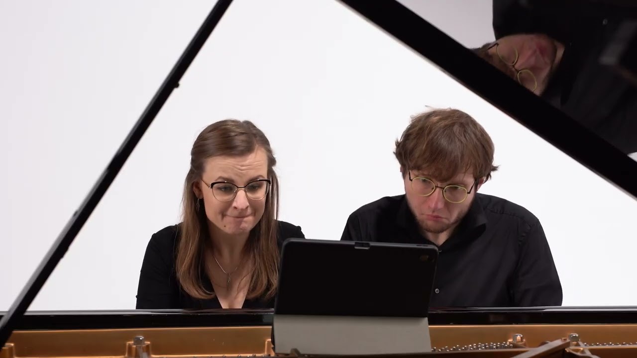 Zenon Kowalowski - Tańczący zegar / The Dancing Clock (Książek Piano Duo)