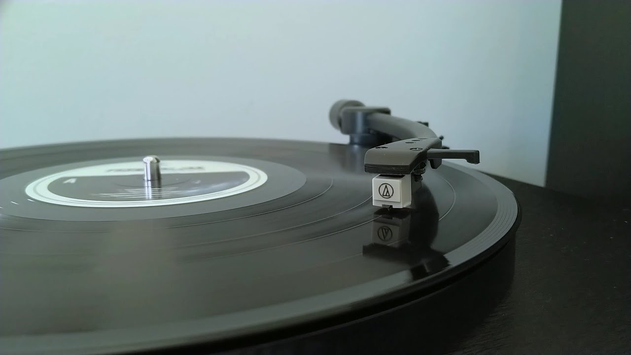 Parni valjak - Sve još miriše na nju (2022. HQ Vinyl)