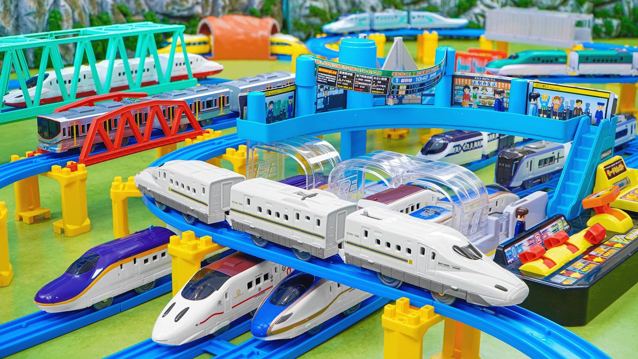 Plarail Shinkansen & Tomica Building ☆ A Running Test on Takara Tomy Plarail Gogo Departure Station