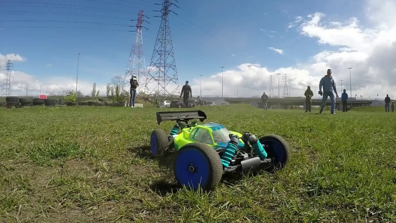 Niedzielne latanko ;) - RC Car Jumps - slow motion !