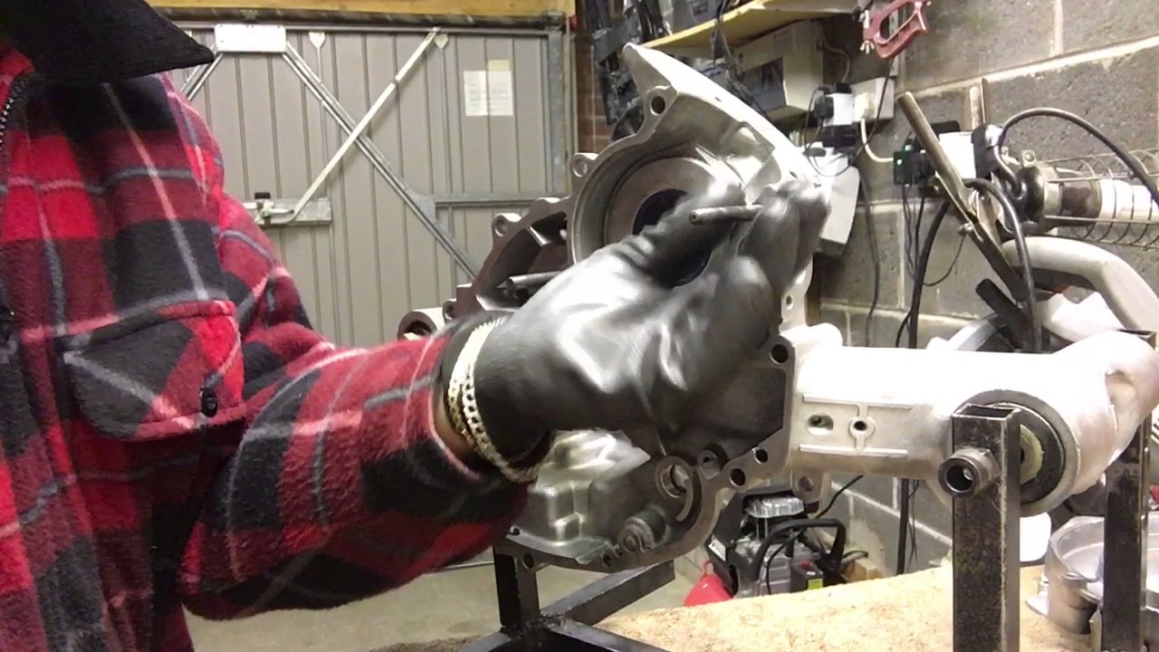 Restauro motore Vespa 90 video 19