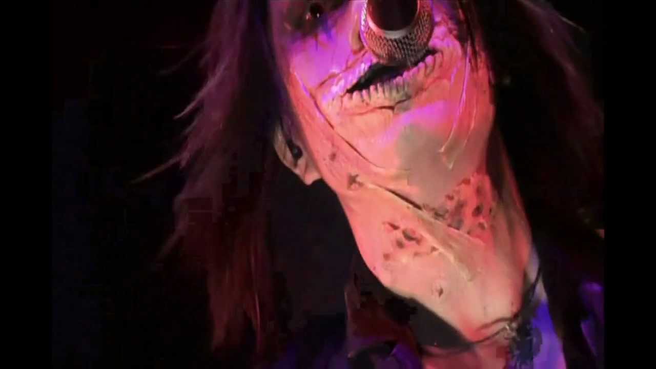 DIR EN GREY - Kyoukotsu No Nari + DIFFERENT SENSE (AQA disc 1)