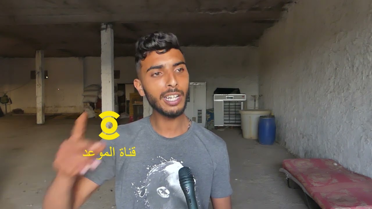 حر،ق واحد من دوارنا ،خلطو عليه قريب أربعين مدة آخرى بش تبقى كان لعزايز ،أنا بابا توفى وفكولنا أرضنا