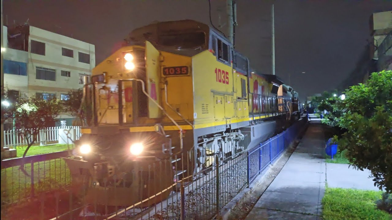 GE C41-8W #1035 & EMD SD40-2 #1023 & G22CW #539