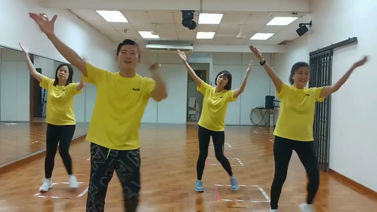 马威4人组 开心过年
