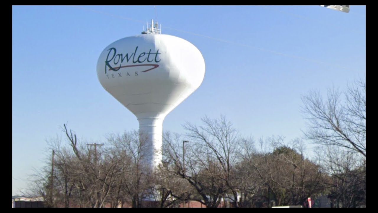 Water towers in Texas