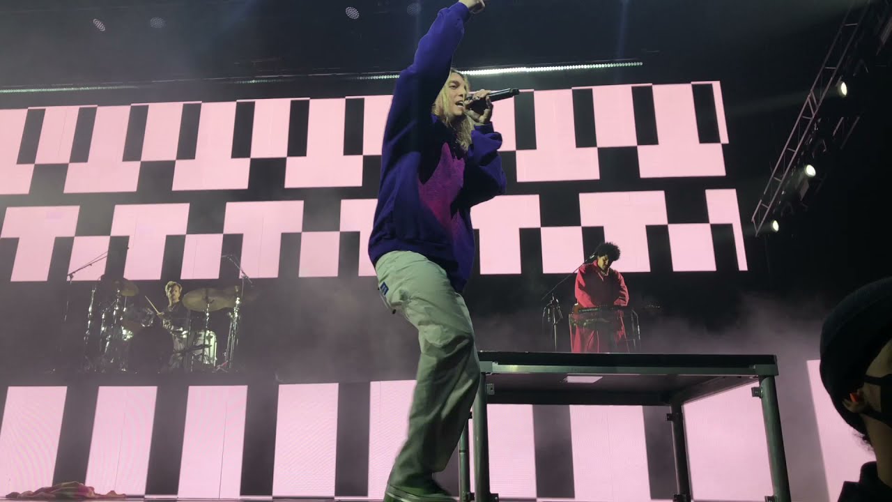 lany - thick and thin (gg bb xx tour // seattle 11/05/21)