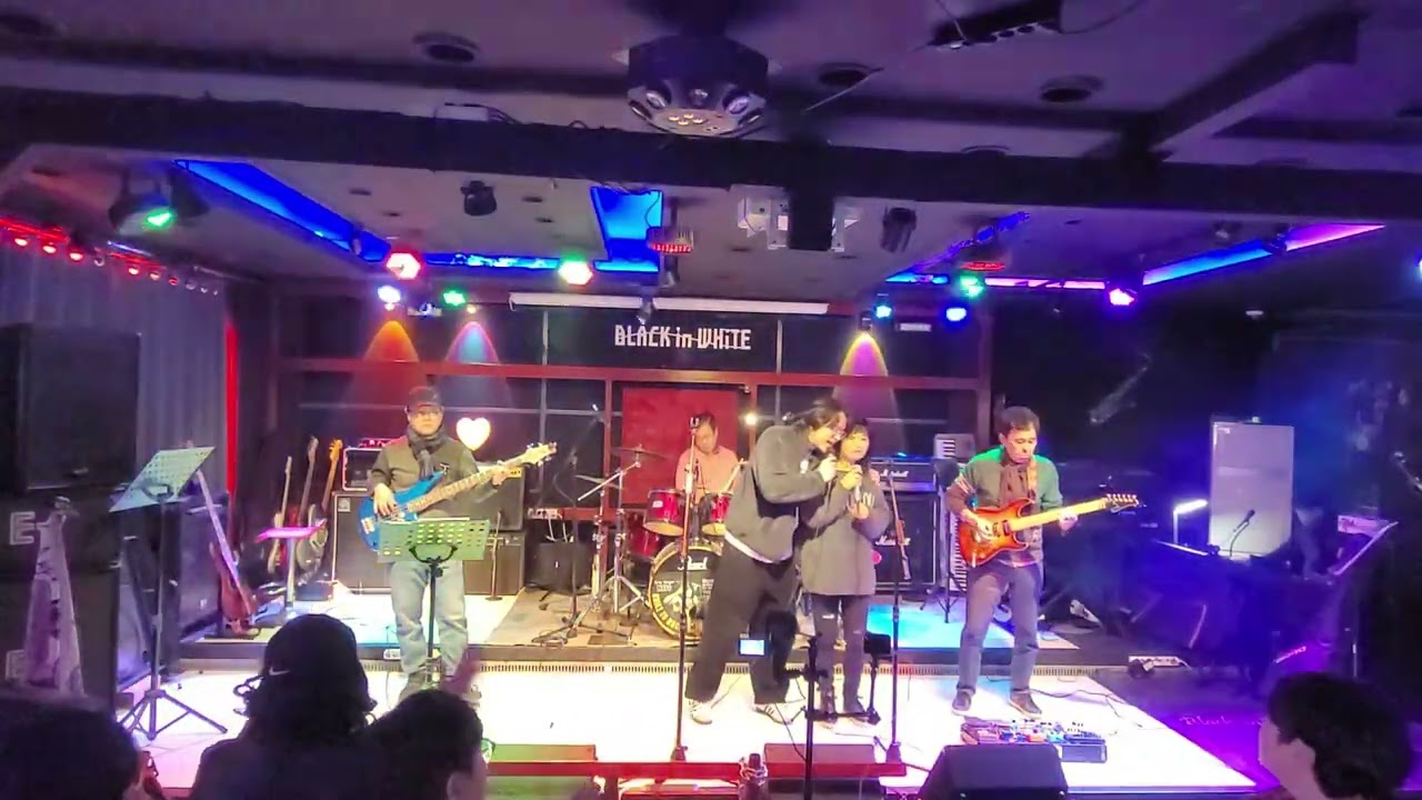 블랙인화이트 #블루홀 0131공연 #예술이야