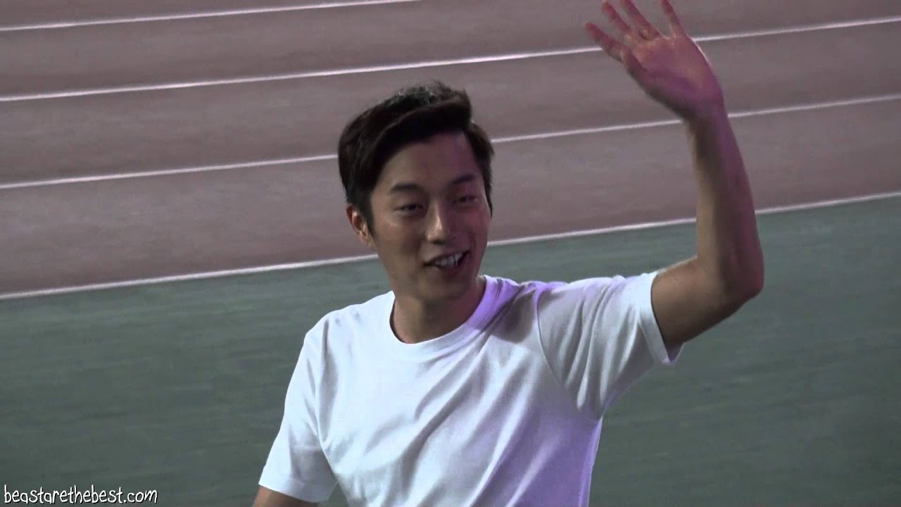 [Fancam] BEAST 130903 - Goodbye to B2uties (2013 Idol Star Athletics Championships)