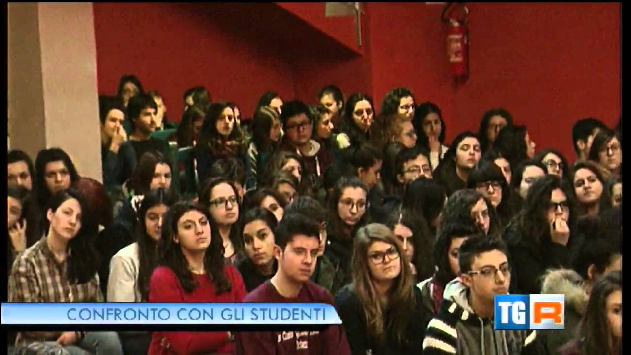 Visita al Liceo Classico Quinto Orazio Flacco di Potenza (Servizio TGR)