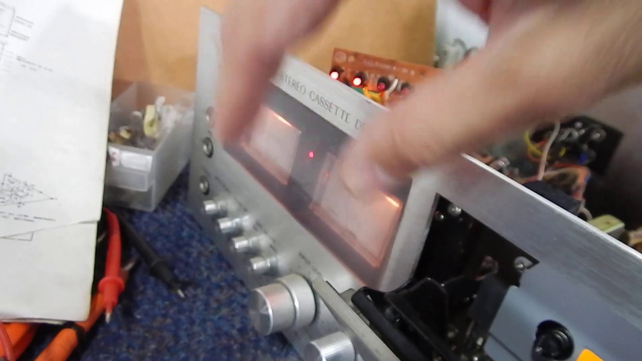 ´´FUÇANDO ´´ NO TAPE DECK GRADIENTE CD 3500 - ACHEI O DEFEITO !!!