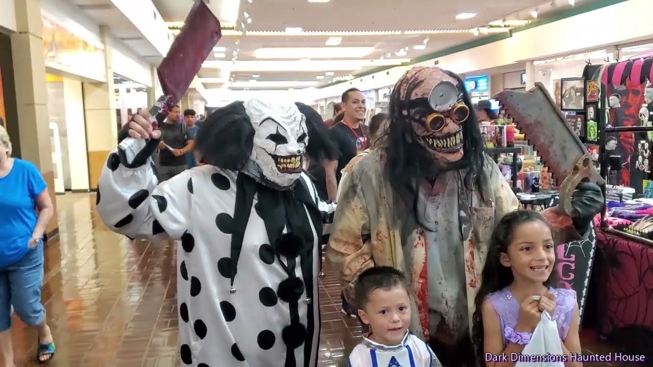 Queens and Kings of Horror Festival Free Halloween Event in San Antonio Texas Walkthrough Tour