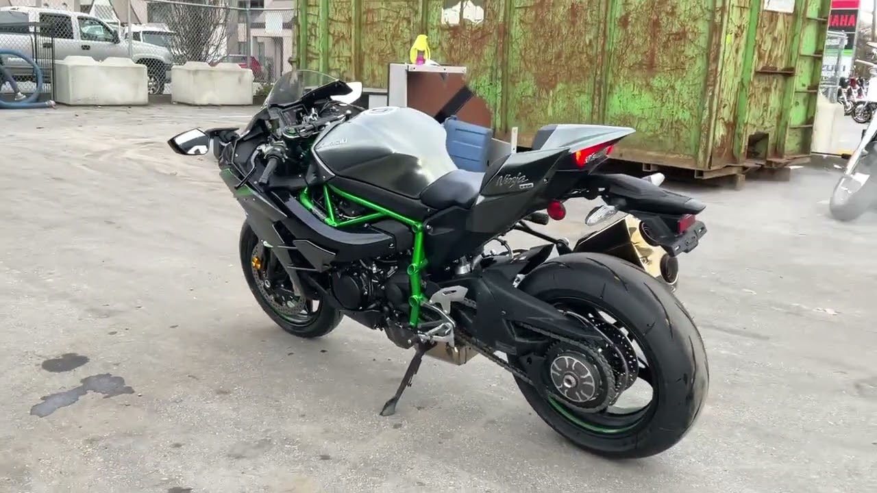 2025 Kawasaki Ninja H2 Carbon