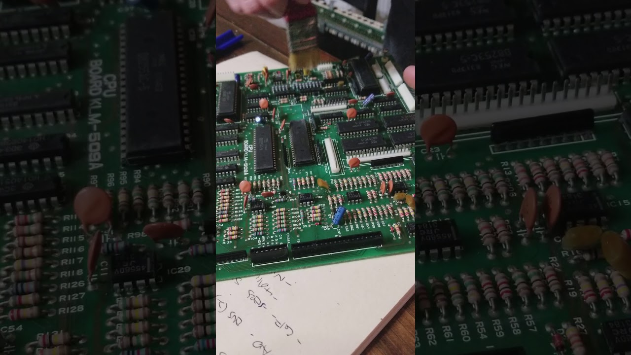 Korg poly 61 repair battery replace and board cleaning. Board 2