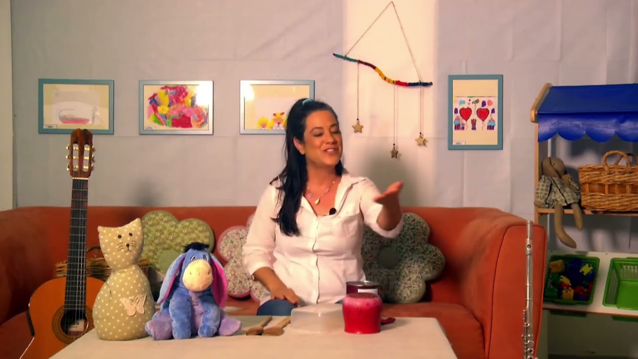 אני עומדת במעגל (ביער נרקוד)
