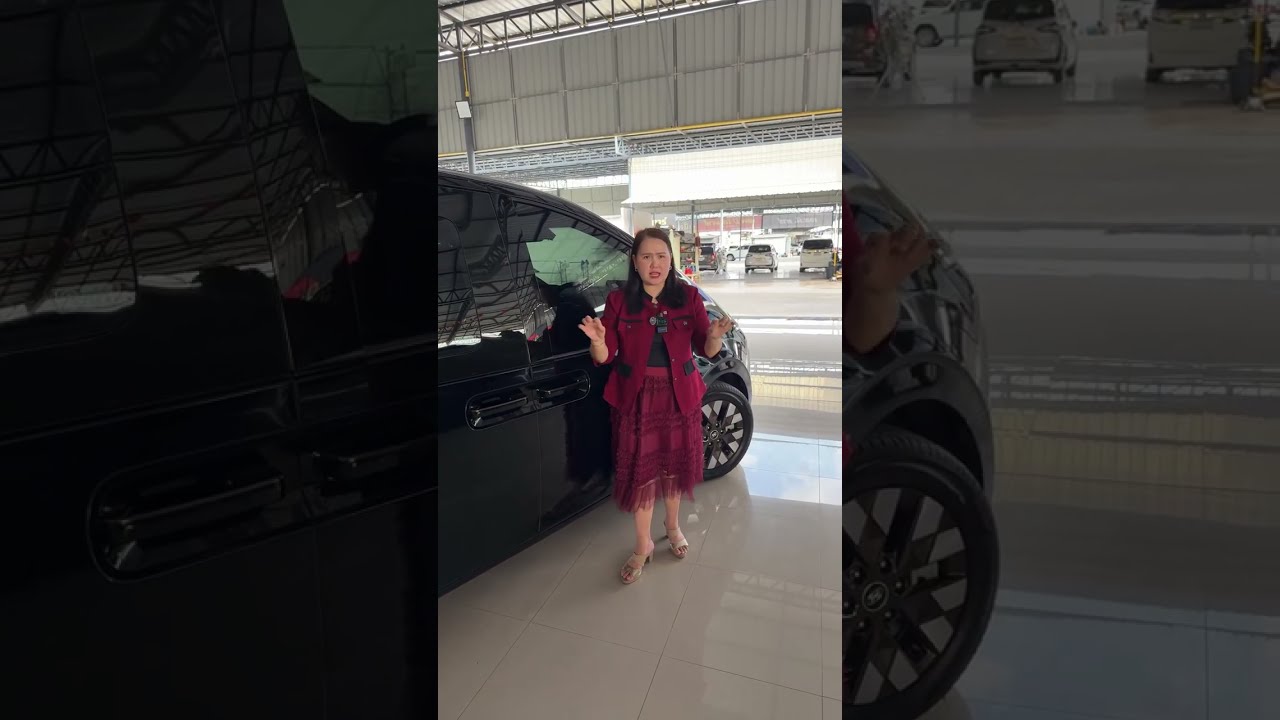 Hyundai Staria Premium ฟรีทะเบียนสวย หลักแสน ไมล์30,000