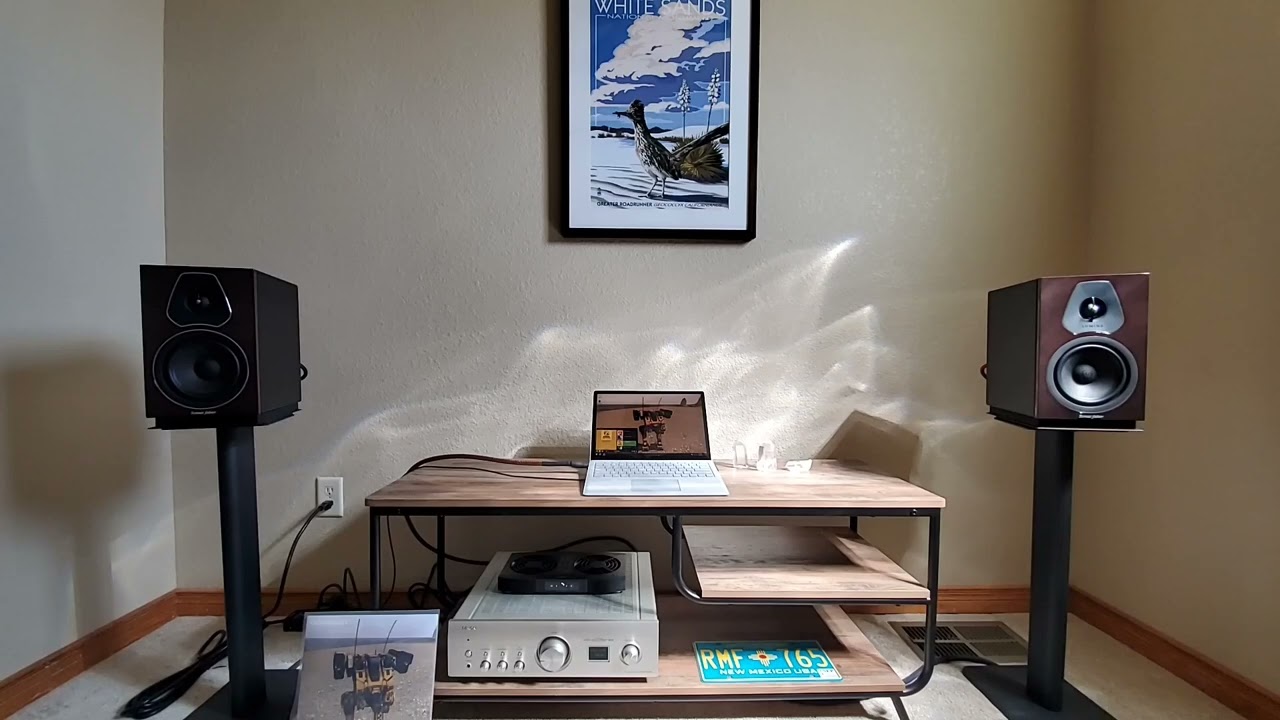 Gelato - Penguin's Game (English Version) - Saifam