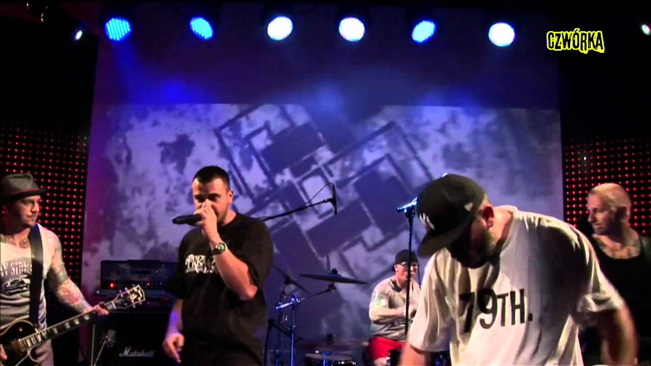 Vienio vs. Way Side Crew - Dla społeczeństwa (na żywo w Czwórce)
