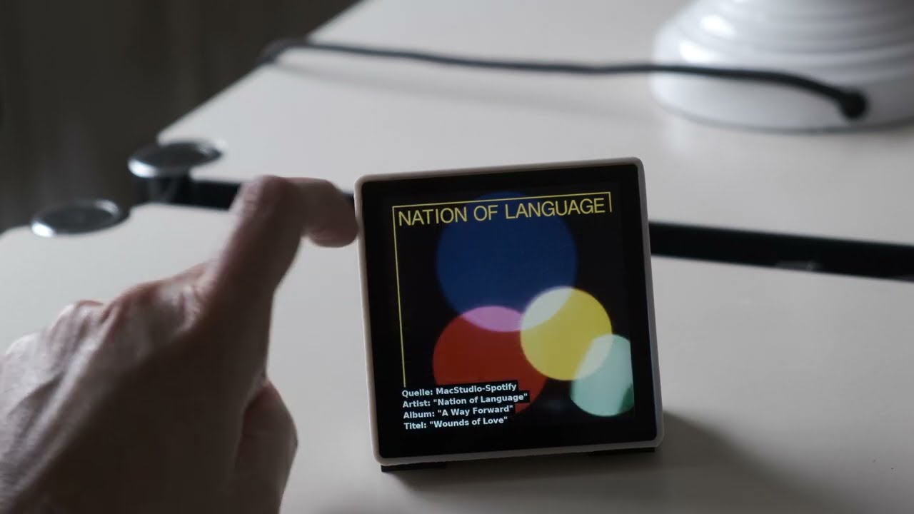 Coverplayer - a free maker project to build your own cover art display