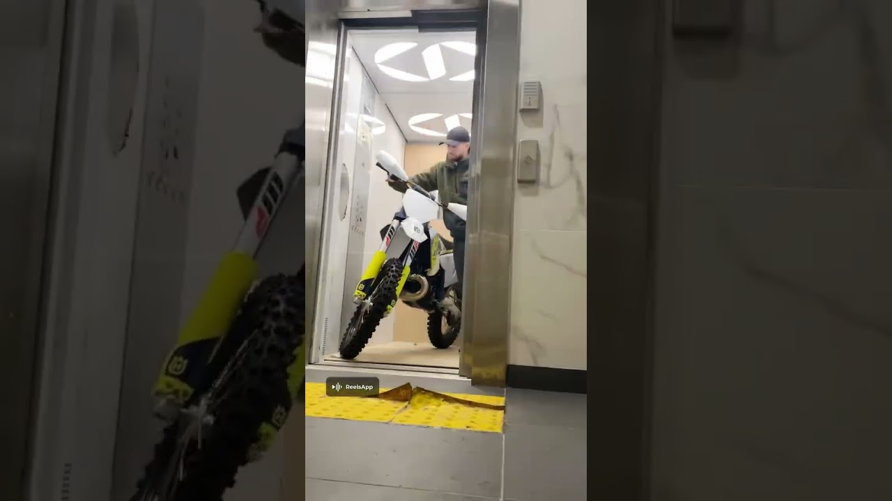 #Husqvarna #TX300 #enduro