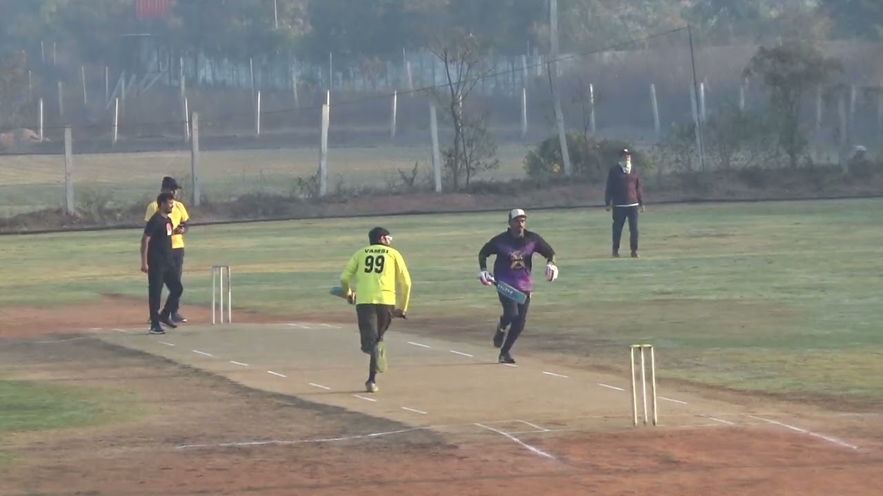 Gachibowli Diwakars Vs Rising Titans