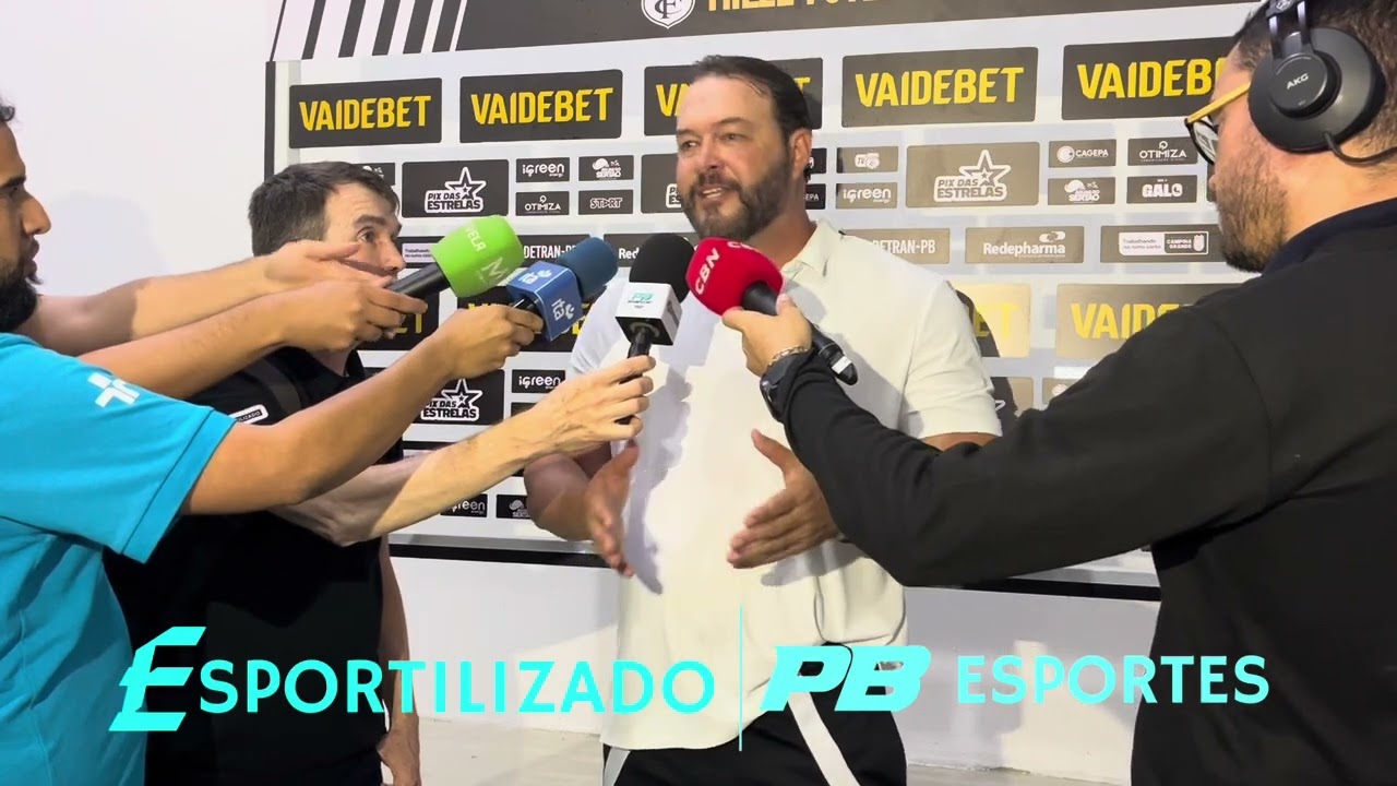 Coletiva - Roberto Fernandes 