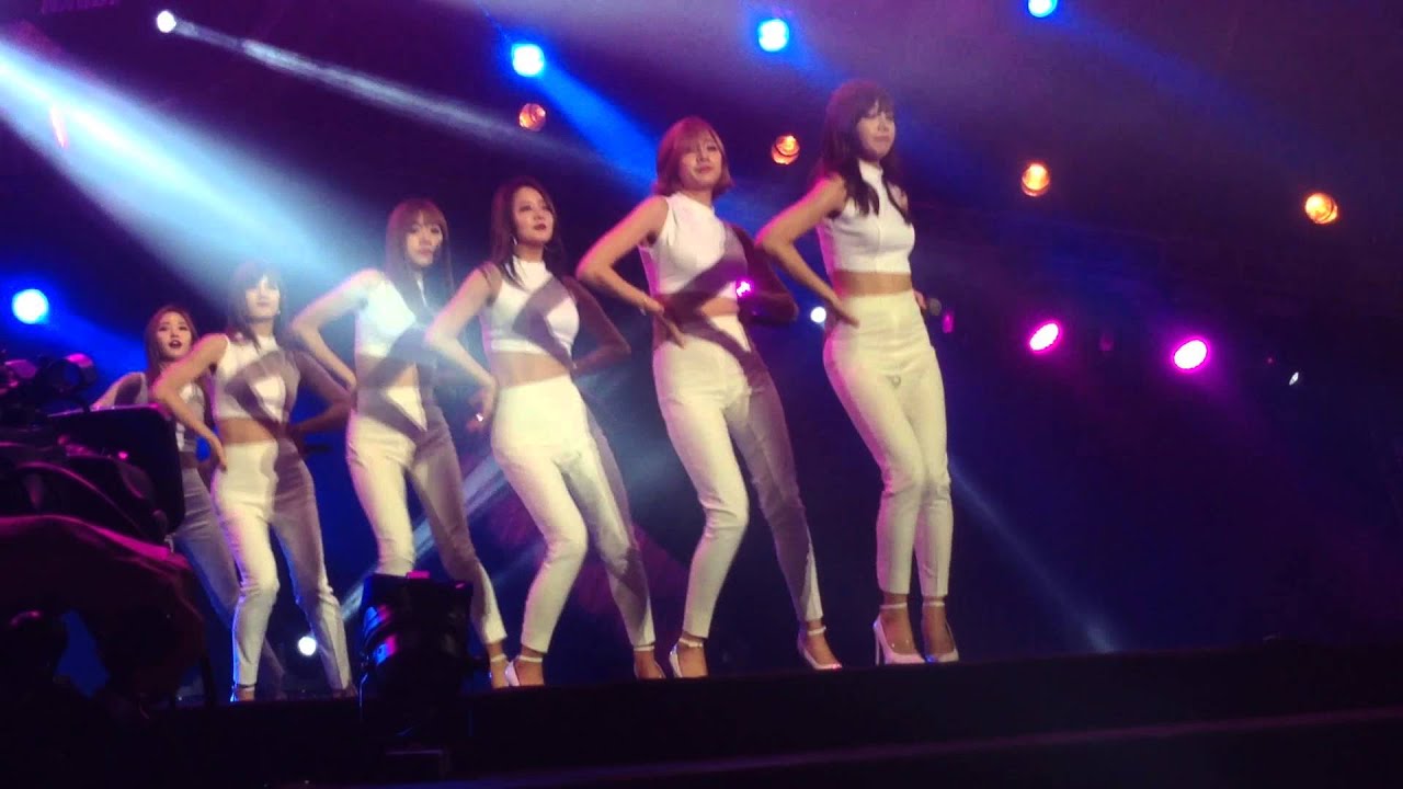 [Fancam] Apink(에이핑크) NoNoNo @ MTV World Stage Malaysia 2015