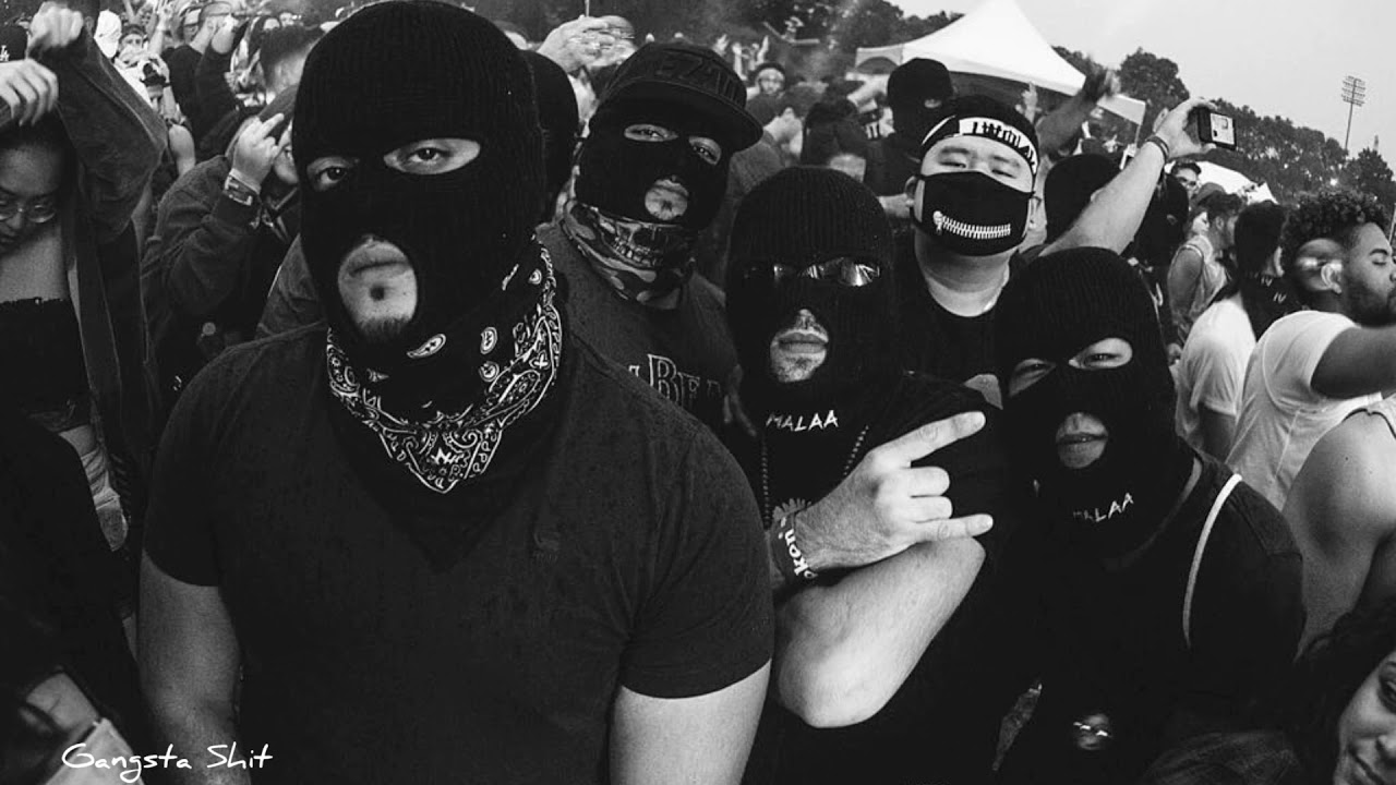 La Familia - 2Pac Ft. The Notorious B.I.G. & Mobb Deep & Snoop Dogg & Scarface (Remix)