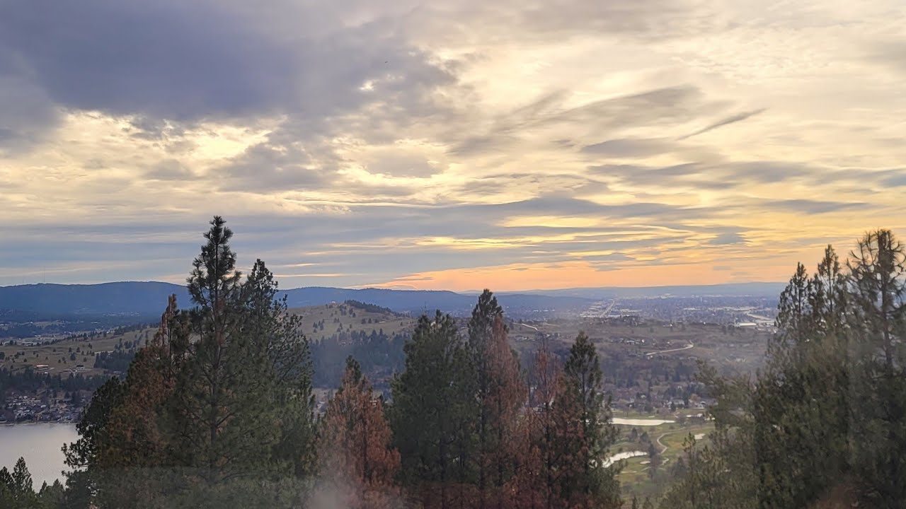 Cloudy Pre Sunset Liberty Lake Cam Screensaver