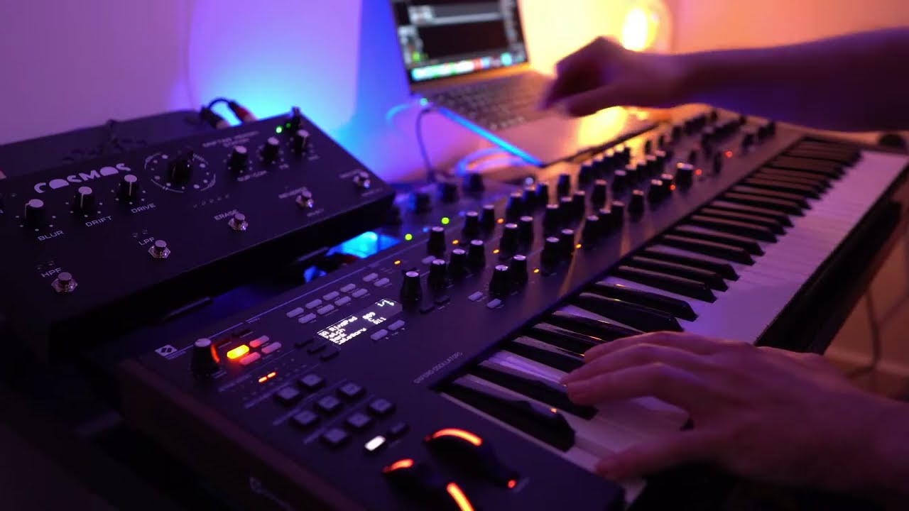 LIvestream Improv (Novation Summit, Soma Cosmos, DittoX4)