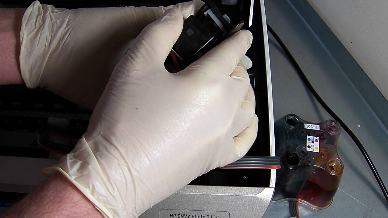 Repriming and removing air from a HP ciss