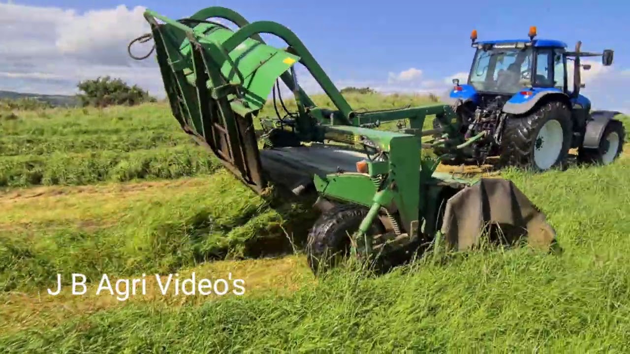 Mowing 2020 . Anyone else looking forward to 2021