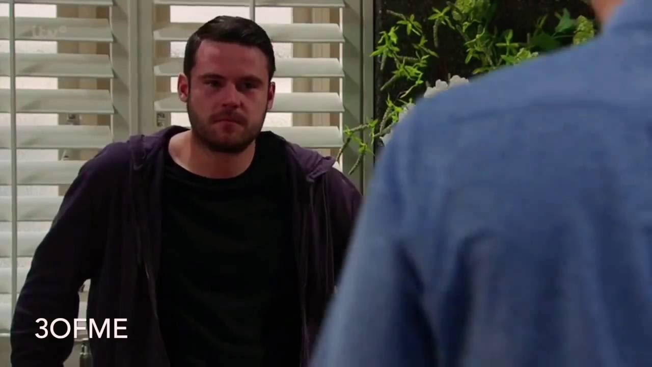 Robron affair reveal Robert & Aaron ~ Emmerdale