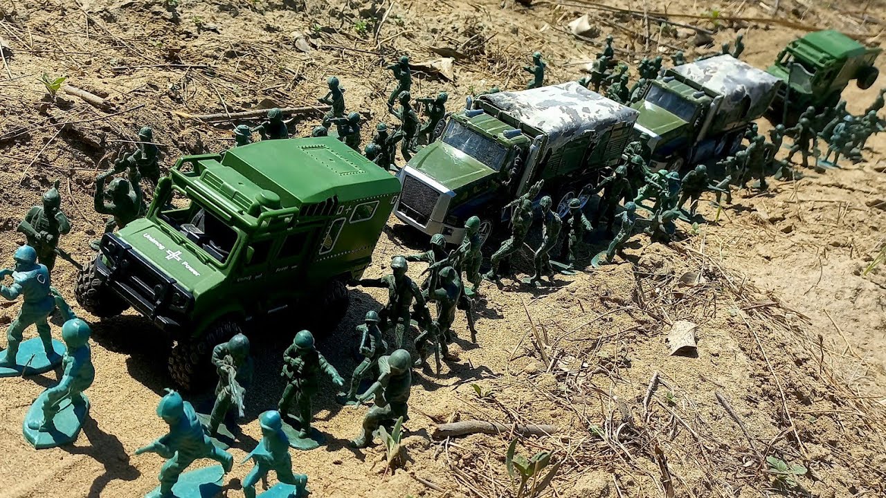 Army Men: Big army trucks convoy ambush|Epic surprise attack #stopmotion (ww1 Army men Stopmotion)