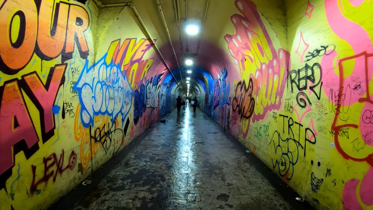 ⁴ᴷ⁶⁰ Creepy NYC Subway Passageway and Deepest Subway Station : 191st Street (1)
