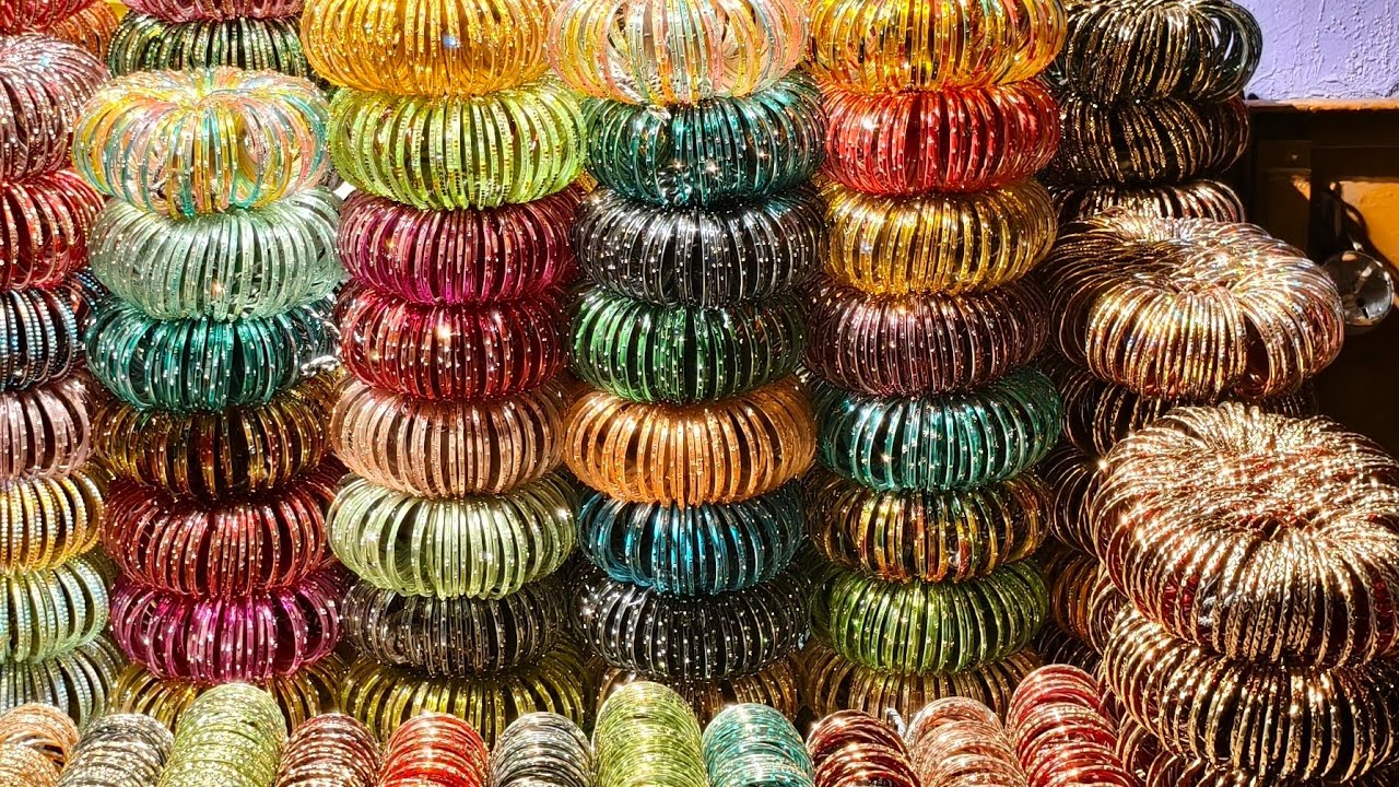 Atif Bangles store firozabad India इंडिया का सबसे सस्ता कांच की चूड़ियां मिलता है आपको Wholseles मे 