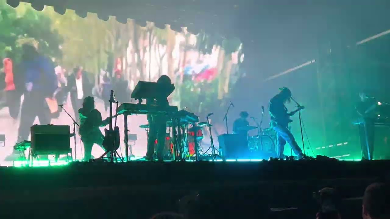 Tame Impala - Be Above It || Desert Daze || 10th Anniversary show