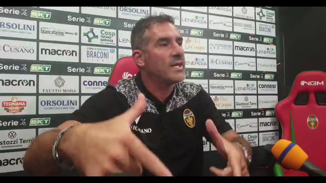Ternana: Sfuriata di Cristiano Lucarelli in conferenza stampa