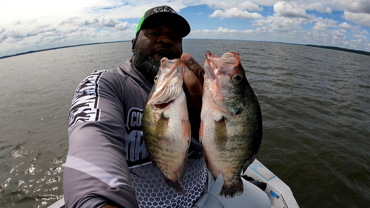 THE FALL CRAPPIE BITE HAS ARRIVED!! SLABS SLABS!!