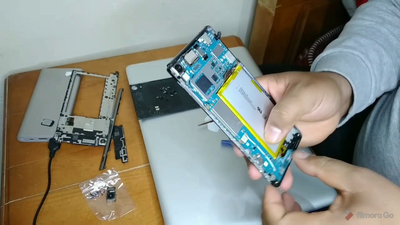 كيفية تغير كاميرا الهاتف sony xperia بطريقة سهلة لاتتعدى 10دقائق